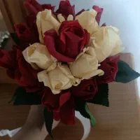 دسته گل قرمز