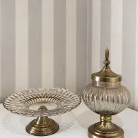 ظرف پذیرایی پایه‌دار و شکلات‌خوری شیشه‌ای دکوری