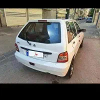 فروش و خرید انواع خودرو نقدوشرایط