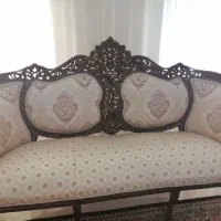 مبل 7 نفره در حد نو با ناهار خوری 8 نفره