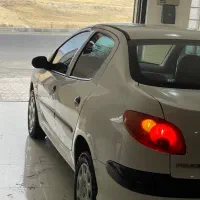 206 sd v8