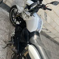 آپاچی 180