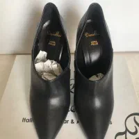 کفش پاشنه بلند دنیلی