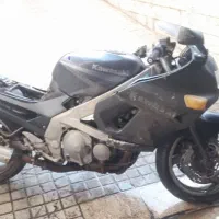 موتور سنگین کاوازاکی  zzr 400