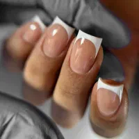 تخفیف ویژه آموزش تخصصی کاشت ناخن