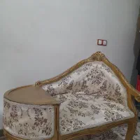 میز تلفن سلطنتی