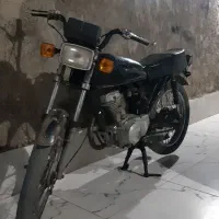 موتور سیکلت پارکینگی با برگ معتبر