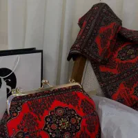 کیف های نوستالژی با شال و روسری