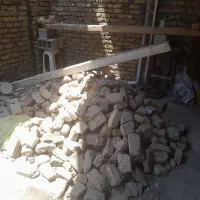 فروش آجر حدودا یک نیسان
