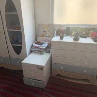 تخت، کمد و دراور کودک