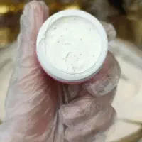 کرم وی ای پی سفید برفی