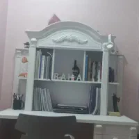 میز تحریر آپادانا