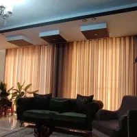 تعدادی پرده های پذیرایی در ابعاد مختلف در حد