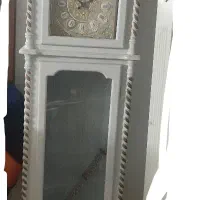 ساعت ایستاده در حد نو
