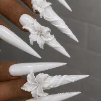 آموزش ناخن2900طراحی کراتین3500مژه 2500مدرک استخدام