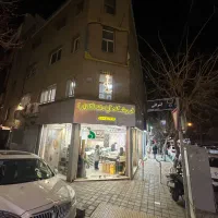 ۱۰۰ متر / ۳ خ / سند تجاری / تخلیه