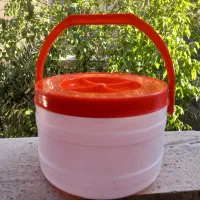 ظرف پلاستیکی دردار