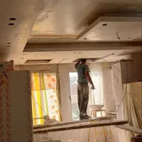 اجرای گچکاری و سفیدکاری
