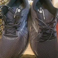 کفش اورجینال Brooks سایز ۴۹.۵