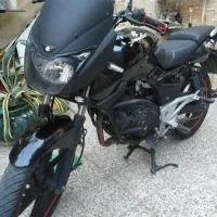 پالس 200