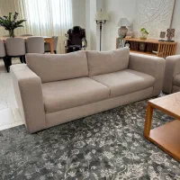 یک عدد کاناپه 4 نفره