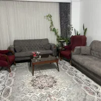 مبل ۸ نفره شرکتی، کم‌کارکرد و بسیار تمیز