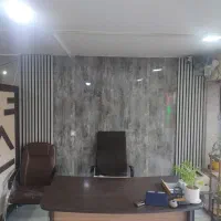 دعوت همکار آقا مسن با حضور مرتب مشاور املاک درصدی