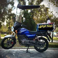 نصب تخصصی شیشه دودی در محل