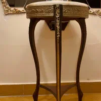 میز تلفن یا میز آباژور آنتیک سه پایه بسیارزیبا