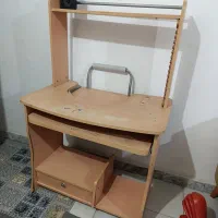 میز کامپیوتر