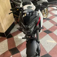 Ns200 نقد 1405ماکان  تخفیف مشکی و سفید