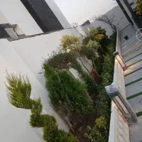 خدمات باغبانی گل کاری و حرس کاری و تمیر گلدن