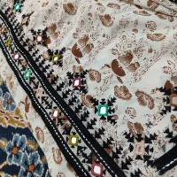 لباس|لباس|سراوان, |دیوار
