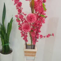 گل و گلدان