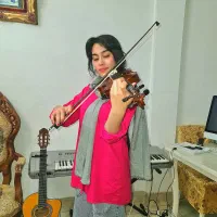 آموزش ویولن هر جلسه ۲۵۰ هزار تومان