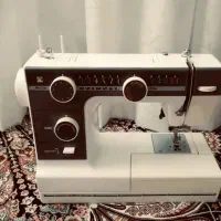 یاسمین چرخ خیاطی خانگی