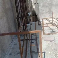 میز سنتی بادوام آهنی سنگین