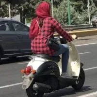 آموزش موتور سواری بانوان