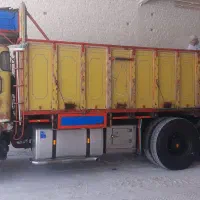 اتاق عقب ولو باری تمام چوب کف ورق