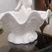 ظرف فرشته  خارجی