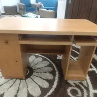 میز کامپیوتر ومطالعه
