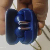 ایرپاد و قلیان شارژی و دوتا گردن بند