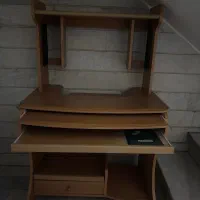 میز کامپیوتر