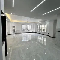 تک واحد۱۷۲متری۳خواب فول۲پارکینگ سندی
