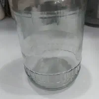 شیشه بزرگ حدود۴۰عدد۴ تا ۱۰۰۰۰