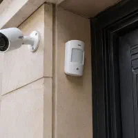 دوربین مداربسته امنیت خونه ات جدی بگیر»