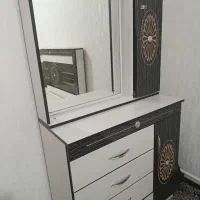میز آرایش
