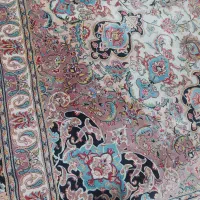 دوعدد فرش ۹ متری کاملا سالم بدون سوختگی