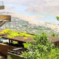 زوج سرایدار ایرانی