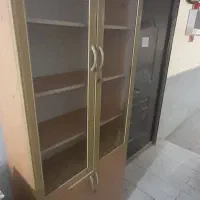 ویترین کمد دار